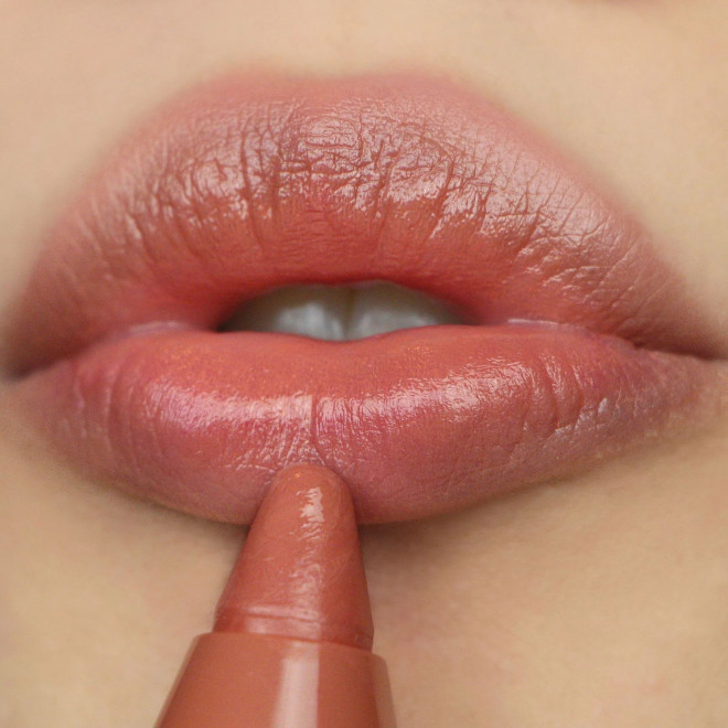 z boys lip tint