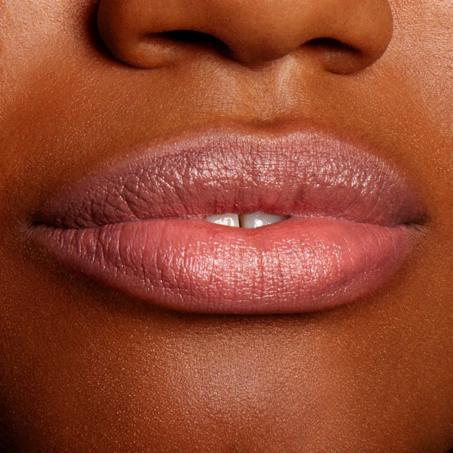 Virgo Moon blur lux lipstick