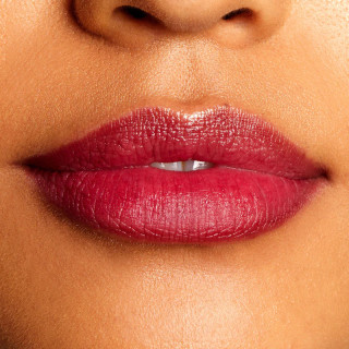 plucked blur lux lipstick