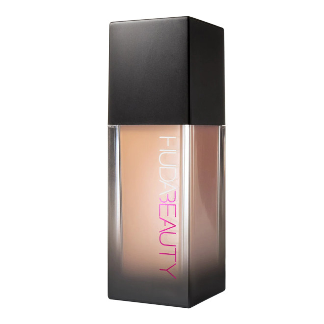 Huda Beauty Foundation - Cheesecake