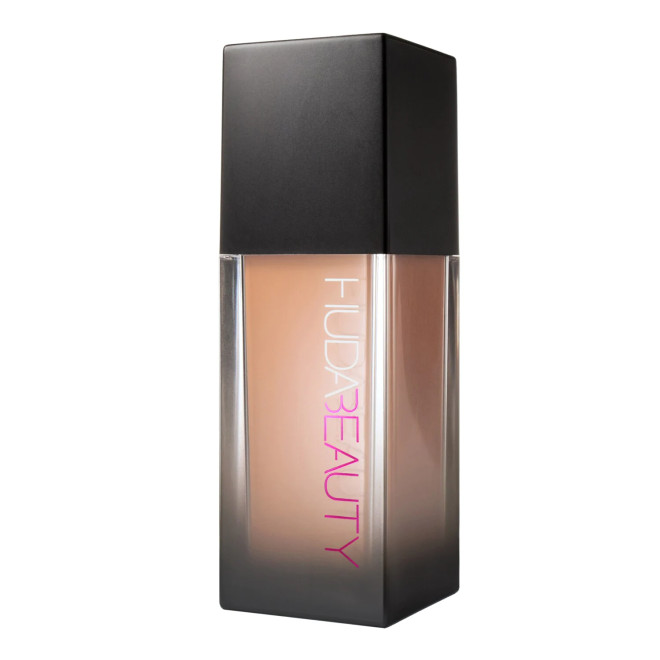 Huda Beauty Foundation - Latte