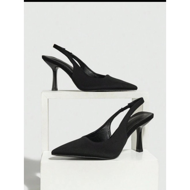 Fashionable Slingback Shoes